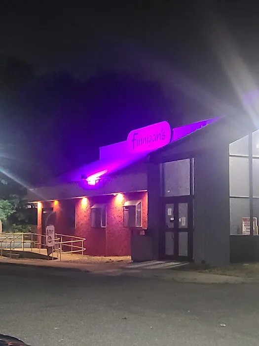 Finnigan's Restaurant Picture 5