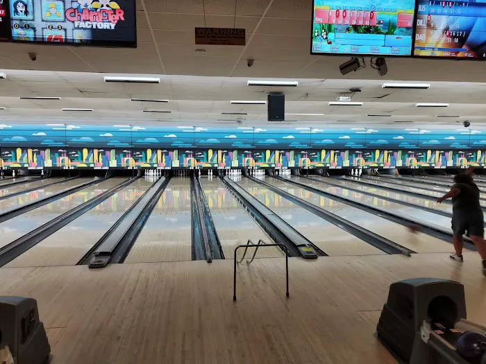 Laurel Lanes Picture 8