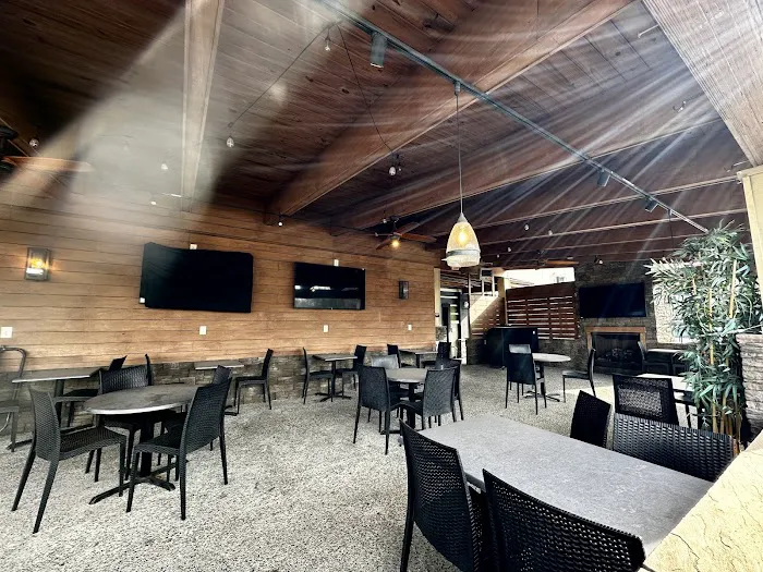 Splitz Bar & Grill Picture 10