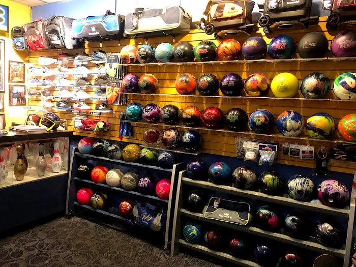 Joe's Pro Shop - By Joe Paluszek, PBA Masters Picture 10