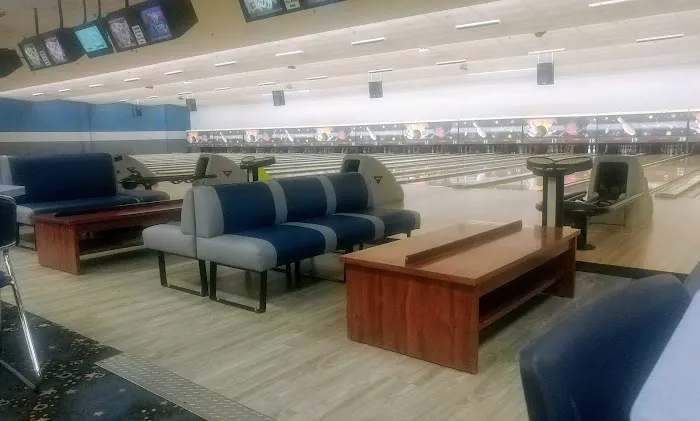 Thunderbird Lanes - Warminster Picture 5