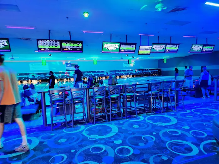 Thunderbird Lanes - Warminster Picture 8