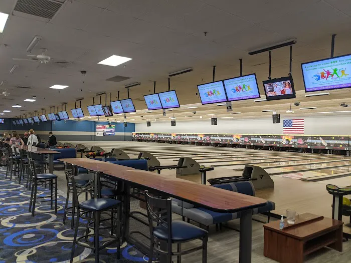 Thunderbird Lanes - Warminster Picture 4
