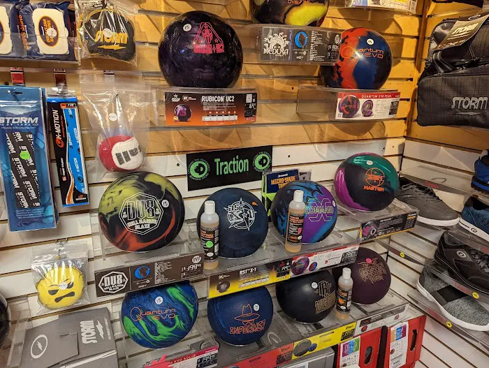 Bowl Winkles Pro Shop Picture 4