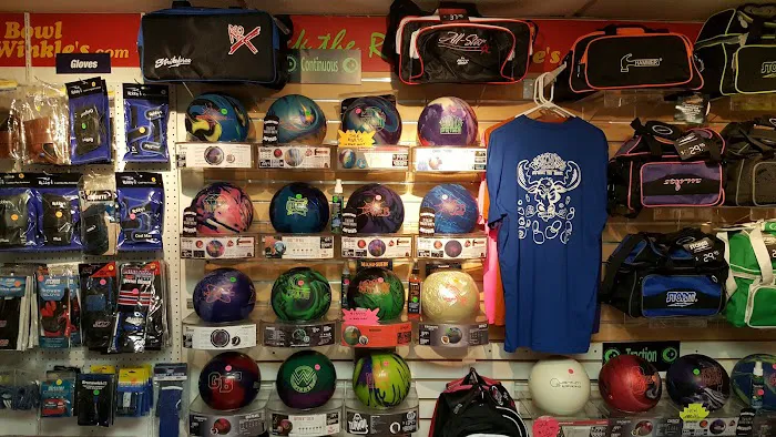 Bowl Winkles Pro Shop Picture 3
