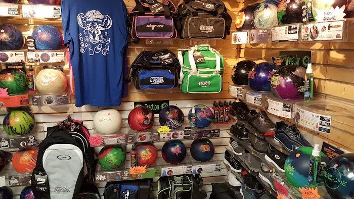 Bowl Winkles Pro Shop Picture 5