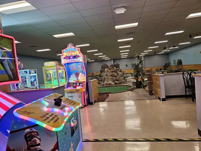 Lessard Lanes Picture 7