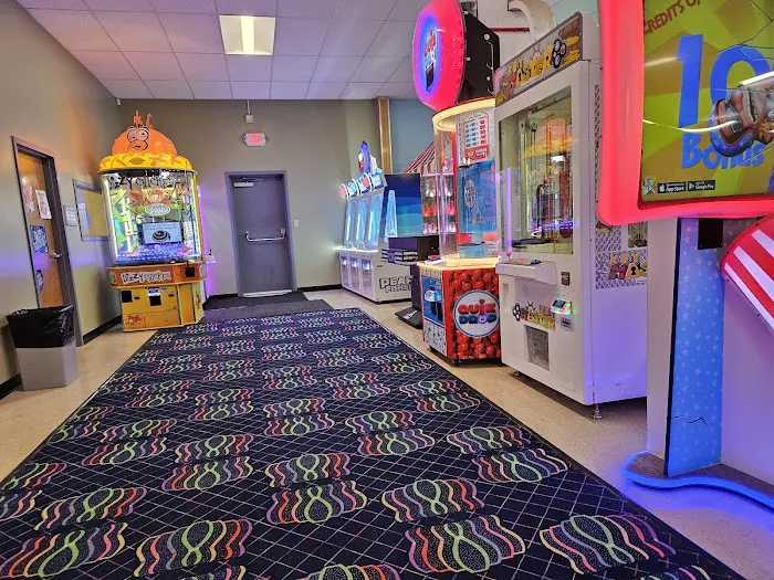 Lessard Lanes Picture 6