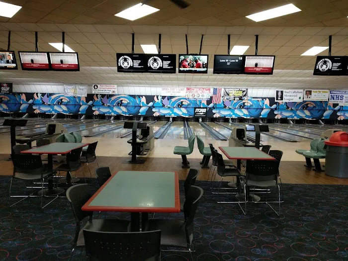 Callahan's Bowl-O-Rama Picture 8