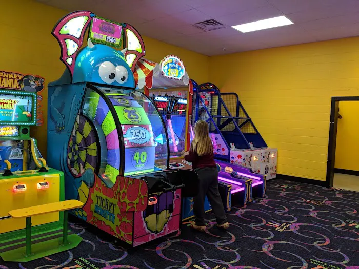 Hall of Fame Silver Lanes Picture 6