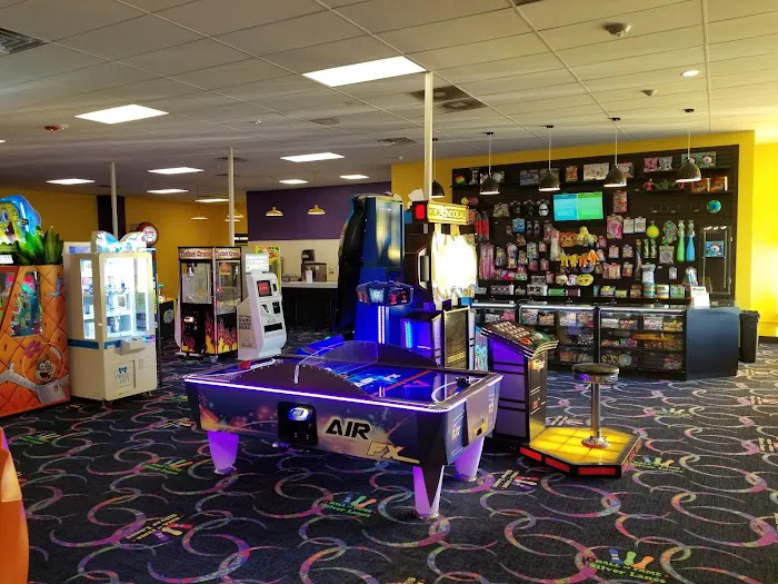 Hall of Fame Silver Lanes Picture 7