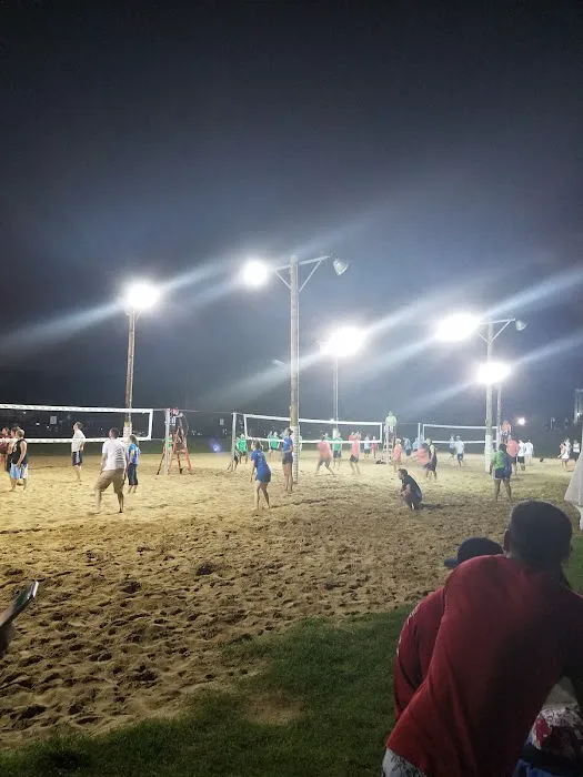 Revolutions Bowling and Lounge Picture 4