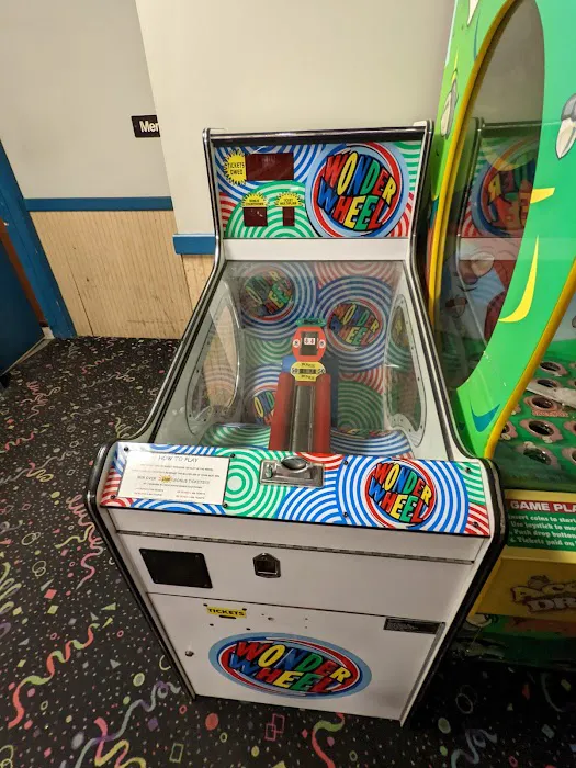 Hoebowl Bowling Center Picture 8