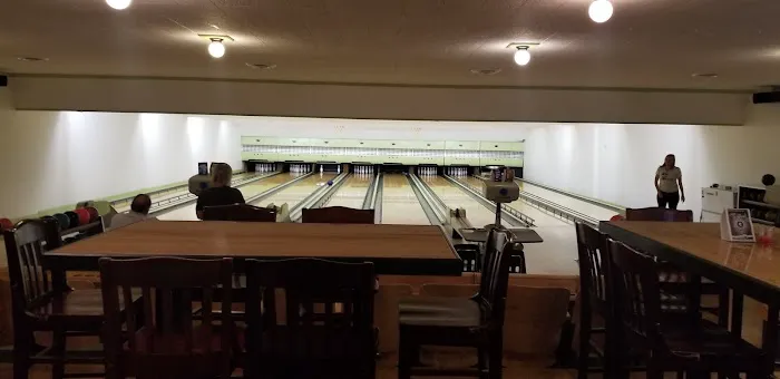 The Ark Bowl & BBQ Picture 2