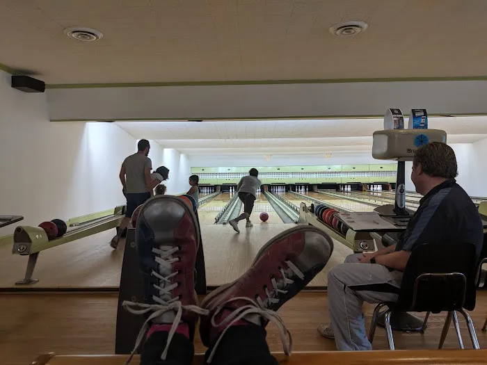 The Ark Bowl & BBQ Picture 6