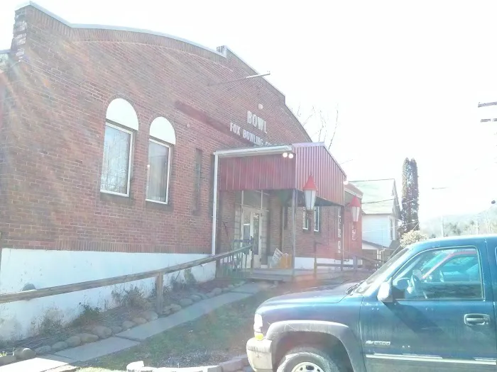 Fox Bowling Center Picture 5