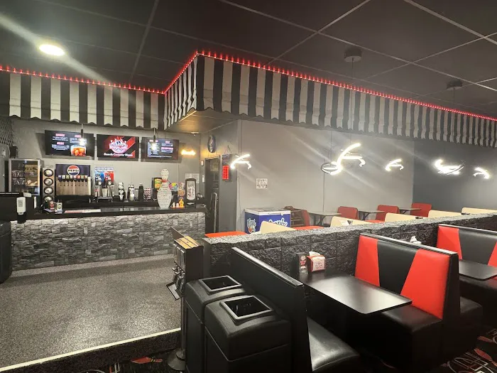 Valley Bowling Lanes Picture 6