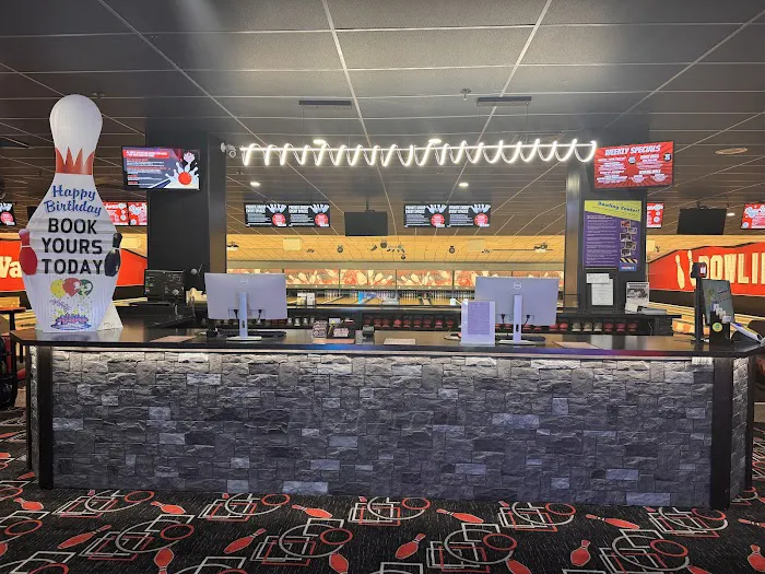 Valley Bowling Lanes Picture 4