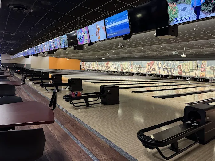 South Side Bowl Picture 3