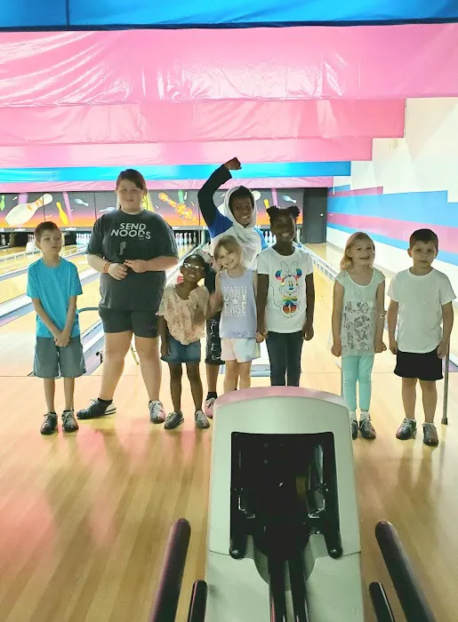 Chacko's Family Bowling Center Picture 8