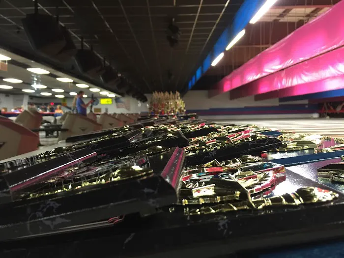 Chacko's Family Bowling Center Picture 10