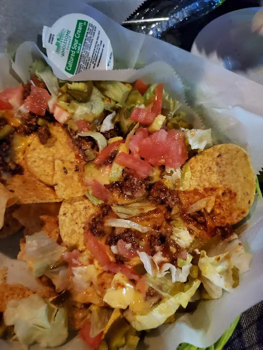 Chacko's Memory Lane Lounge Picture 1