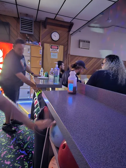 Fritz's Lanes & Pro Shop Picture 9