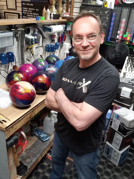 Bowler X Pro Shop Picture 3