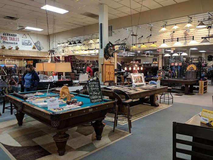 Gebhardts Billiards & Bowling Picture 2