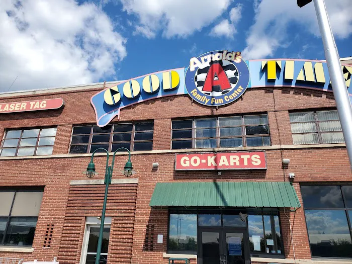 Arnold's Family Fun Center Picture 5