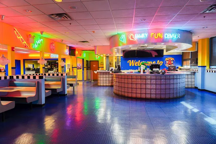 Arnold's Family Fun Center Picture 9