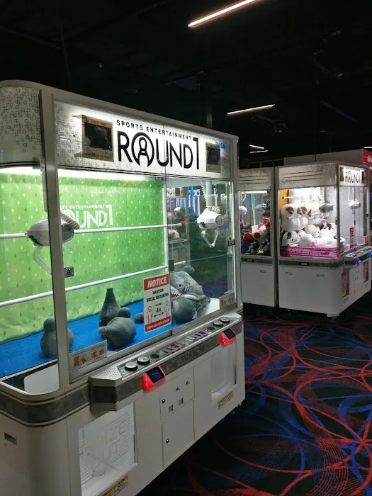 Round1 Bowling & Arcade Exton Square Picture 9