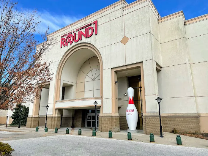 Round1 Bowling & Arcade Exton Square Picture 6