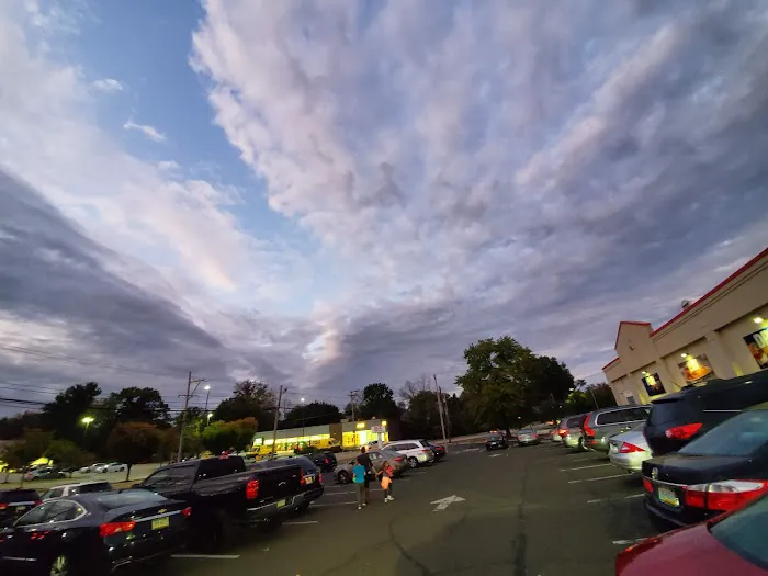 Facenda Whitaker Lanes Picture 9