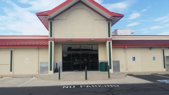 Facenda Whitaker Lanes Picture 3