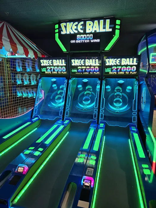 Our Town Alley Picture 4