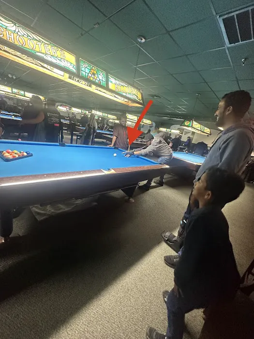 Shooters Billiards & Arcade Picture 10