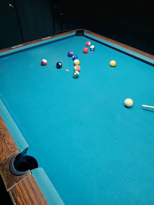 Shooters Billiards & Arcade Picture 2