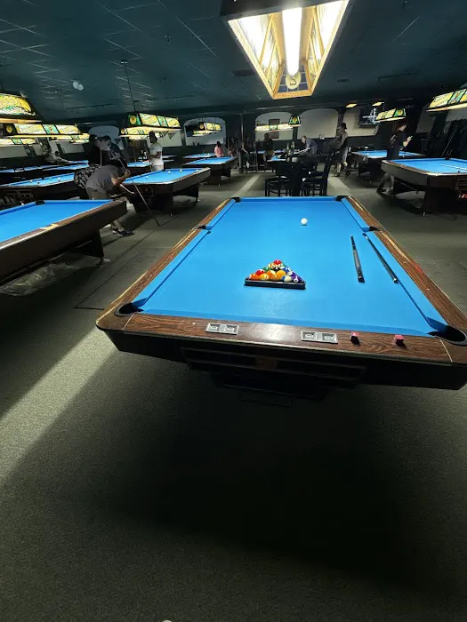 Shooters Billiards & Arcade Picture 7