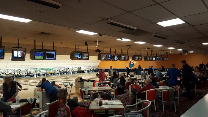 Spare Time Windsor Locks Picture 4