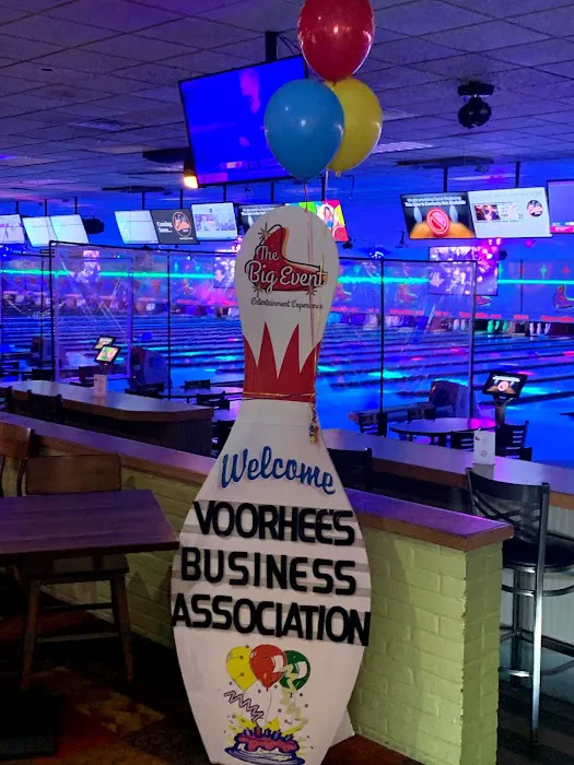 Lucky Strike Cherry Hill Picture 2