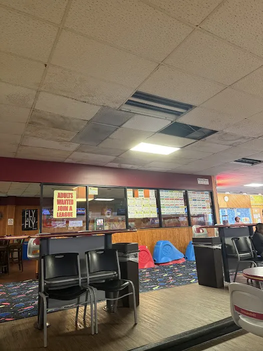 30 Strikes Lanes Picture 2