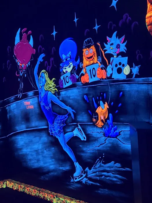 Monster Mini Golf Turnersville Picture 7