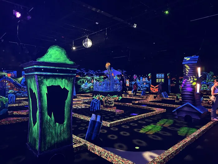 Monster Mini Golf Turnersville Picture 3