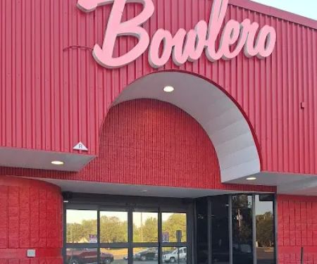 Bowlero Turnersville