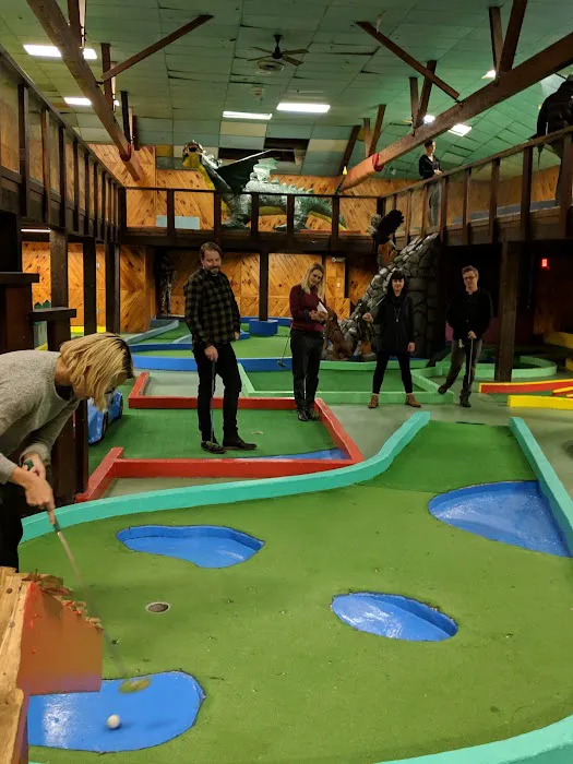 Cove Bowling and Entertainment Picture 4