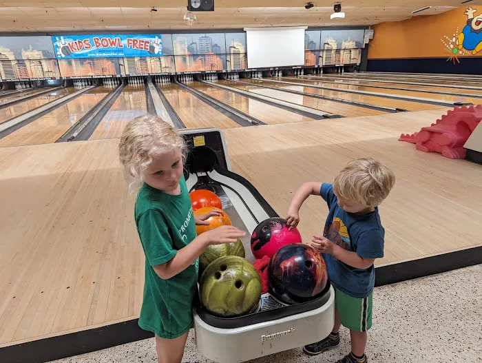 Spare Time Entertainment Picture 7