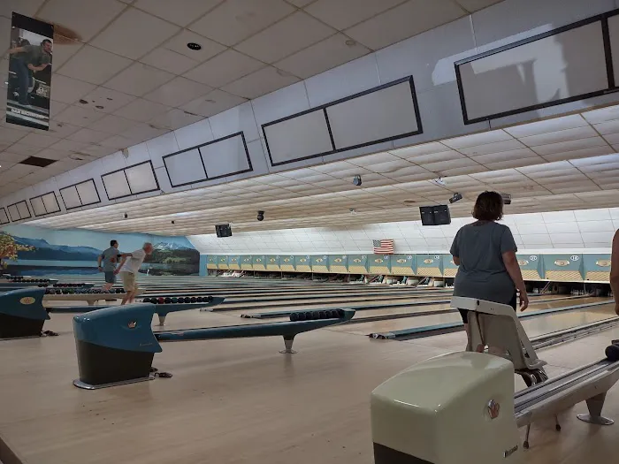 Lucky Strike Lanes Inc Picture 5