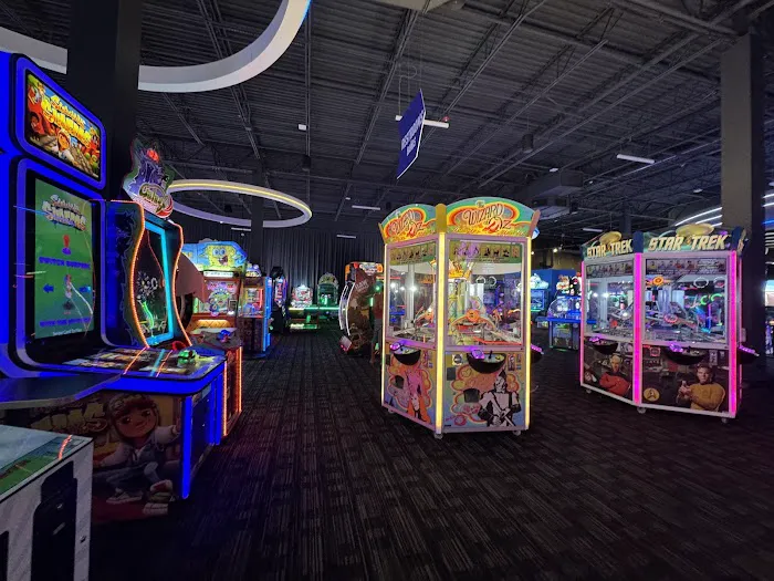 Dave & Buster's Manchester Picture 6