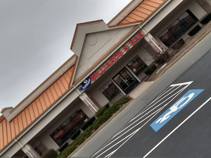 Buckland Billiards and Bar Picture 5